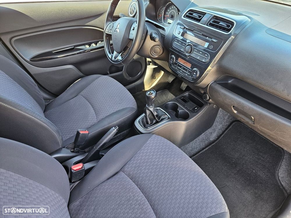 Mitsubishi Space Star 1.2 Intense - 26