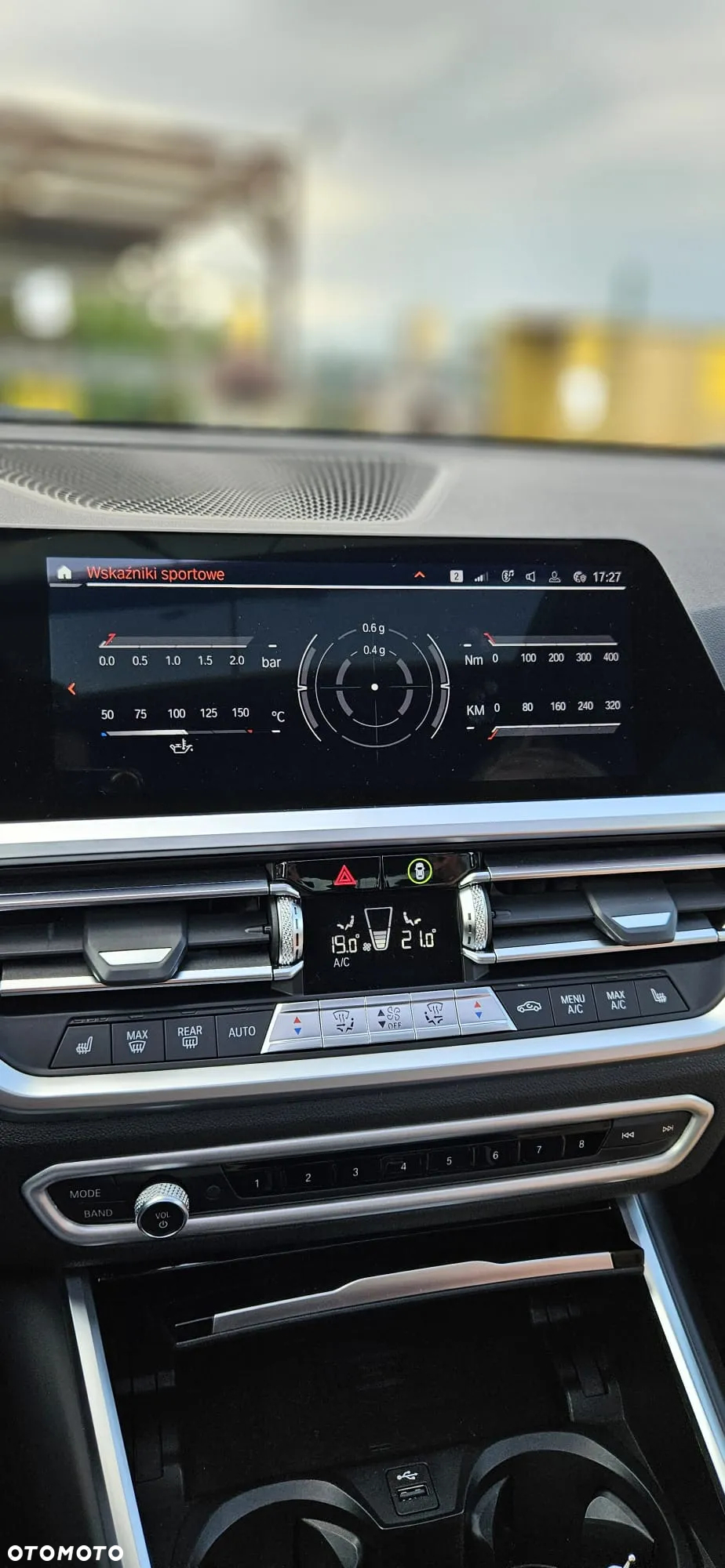 BMW Seria 3 330i xDrive Sport Line - 16
