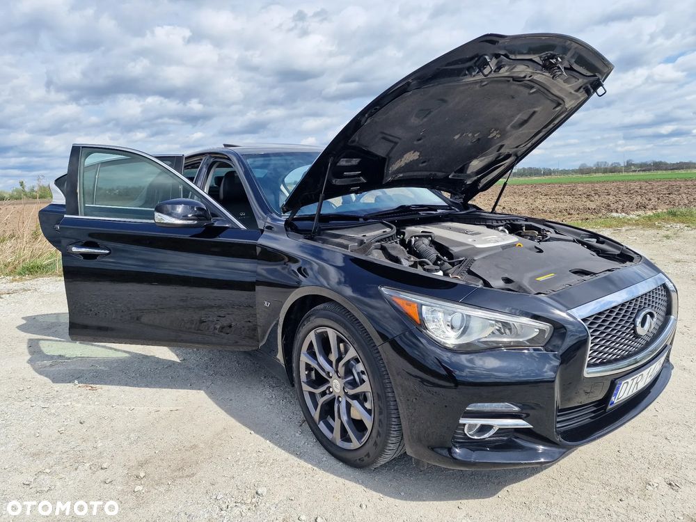 Infiniti Q50 - 40