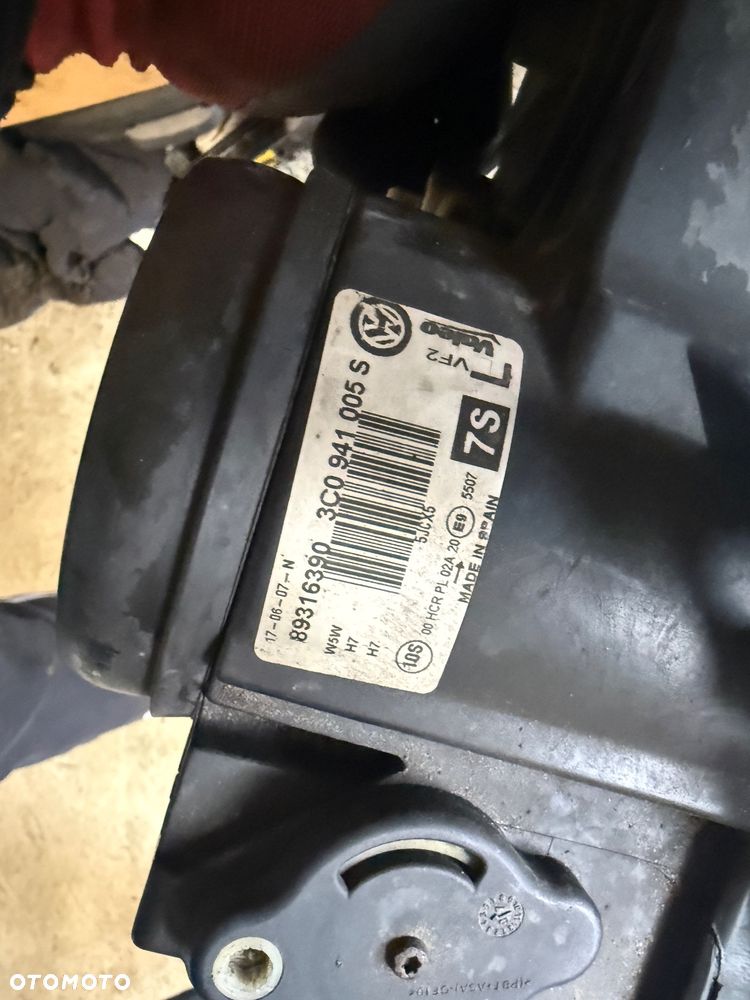 Lampy przód przednie Vw passat b6 H7 Valeo Oryginał 3C0941005/6S - 4