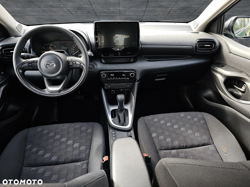 Mazda 2 - 18