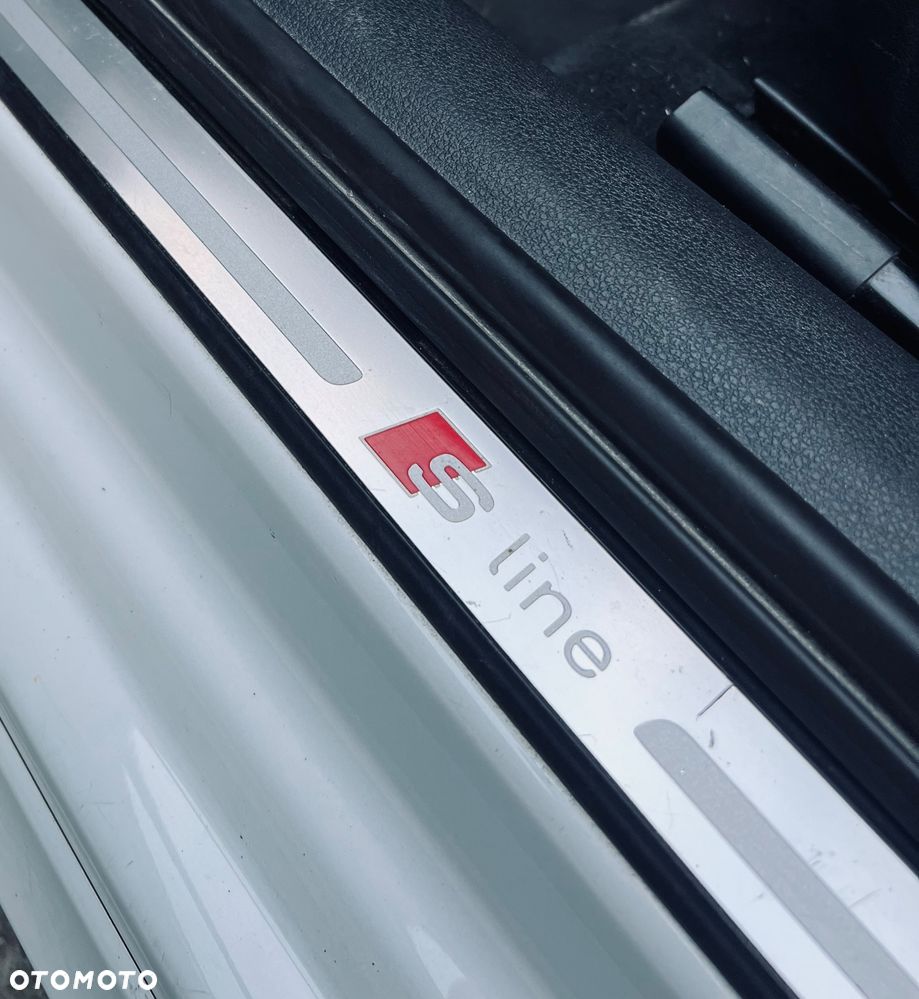 Audi A3 3-drzwiowe ver-2-0-tdi-clean-diesel-s-tronic-s-line-sportpaket - 15