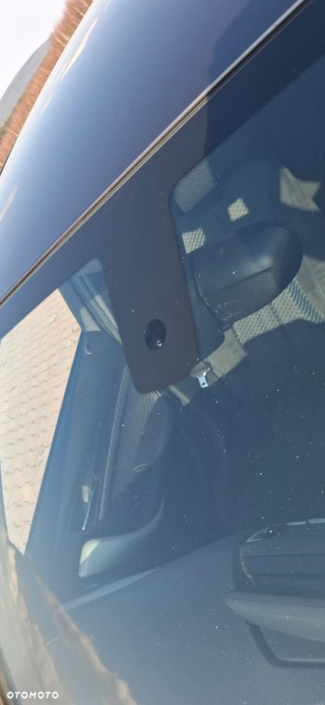 BMW Seria 1 120i M Sport Shadow - 26