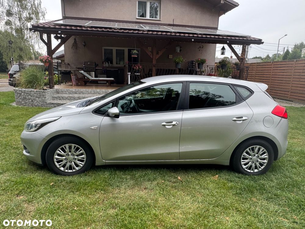 Kia Ceed - 5