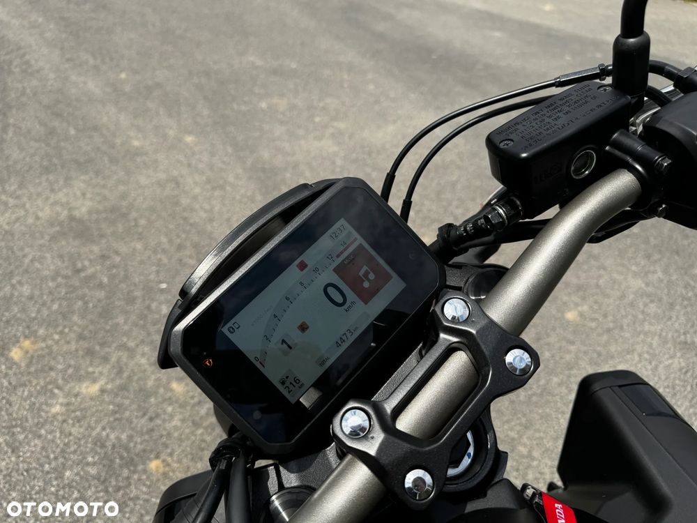 Honda CB - 18