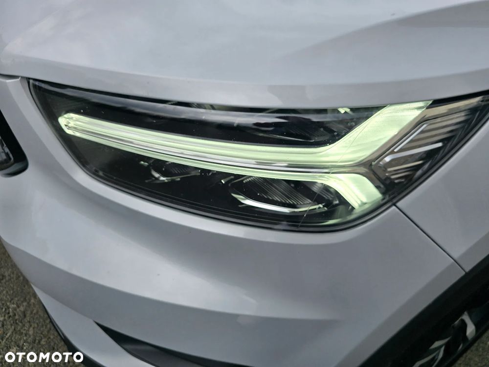 Volvo XC 40 - 23