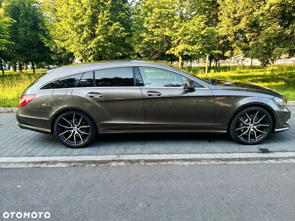Mercedes-Benz CLS 500 4Matic 7G-TRONIC - 8