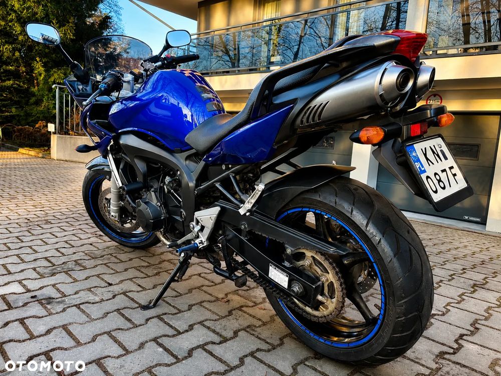 Yamaha FZ6 - 2