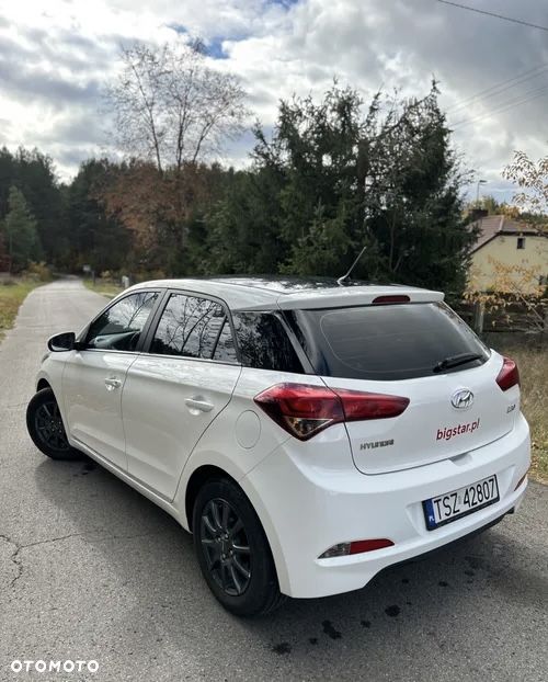 Hyundai i20 1.2 Fresh - 4