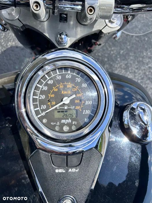 Suzuki VL 800 Volusia - Boulevard C50 - 6