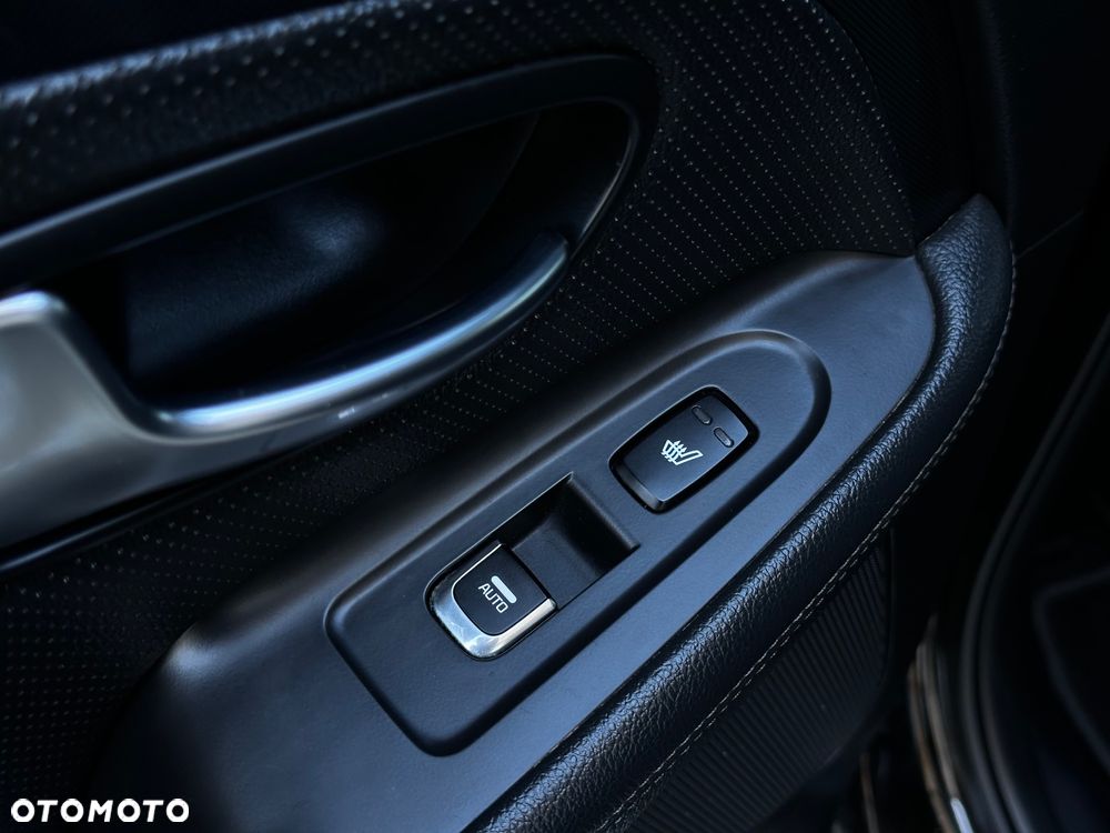 Kia Carens 1.7 CRDi L - 28