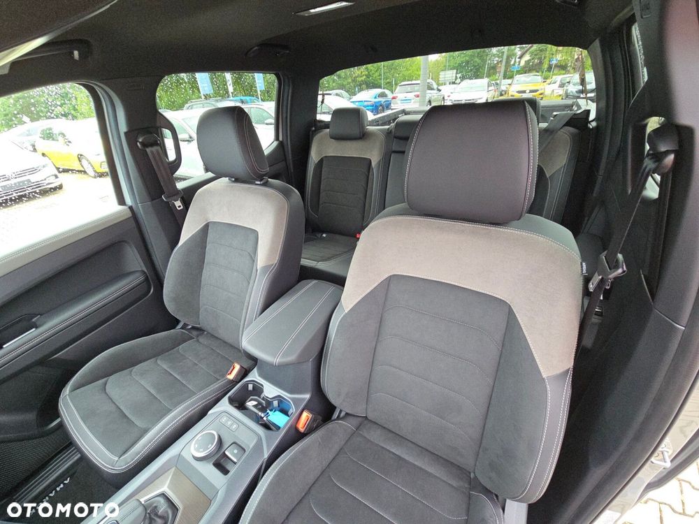 Volkswagen Amarok - 17