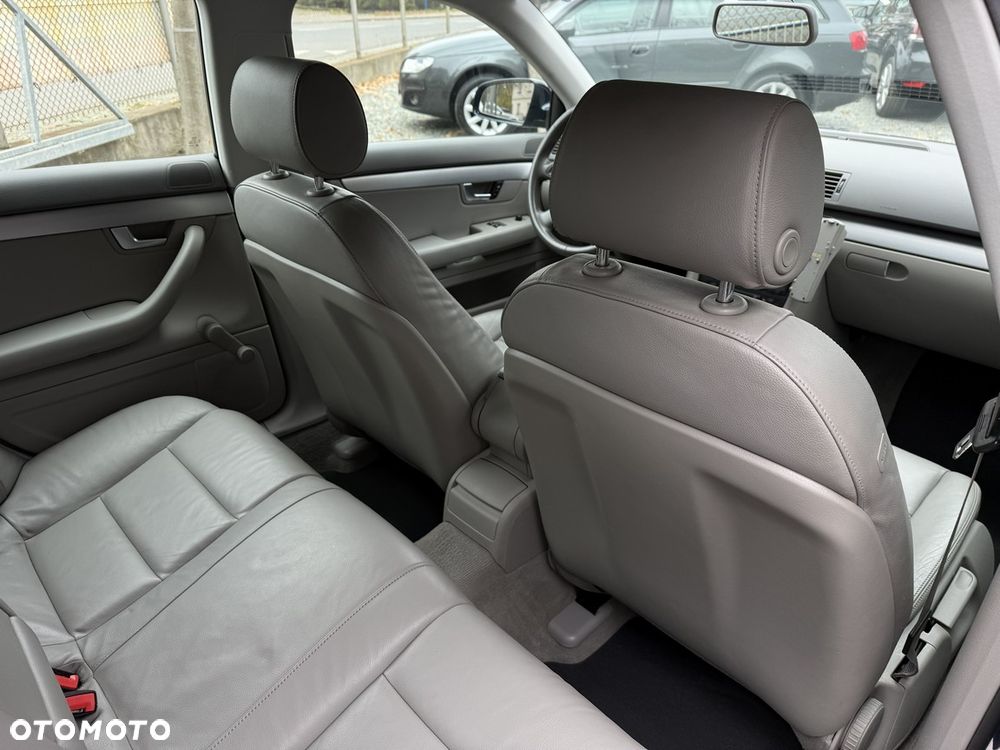 Audi A4 Avant - 21