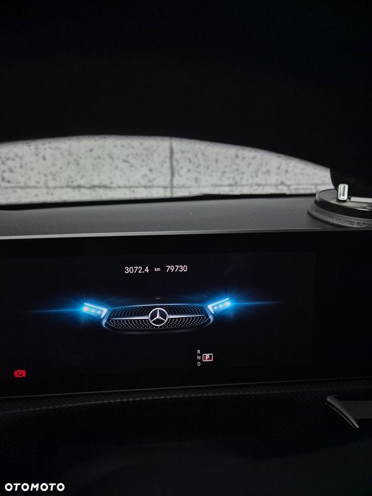 Mercedes-Benz CLA 180 AMG Line 7G-DCT - 14