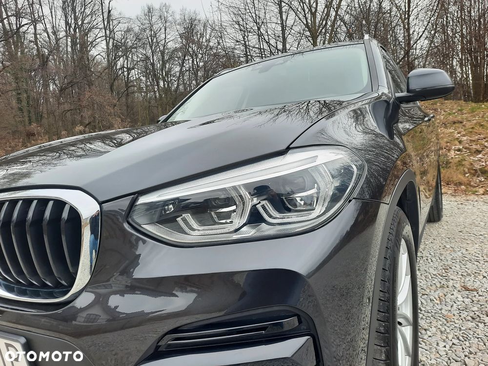 BMW X3 xDrive20i - 13