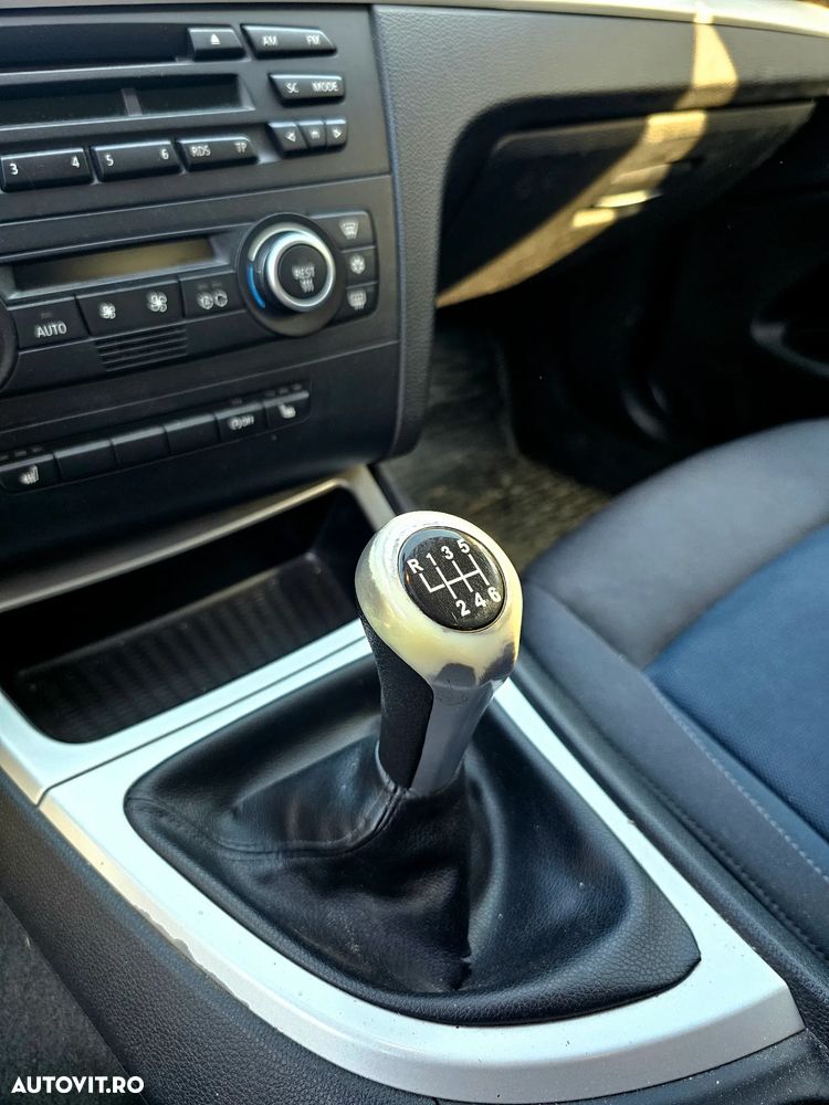 BMW 1 Series 2007 — imagine 26