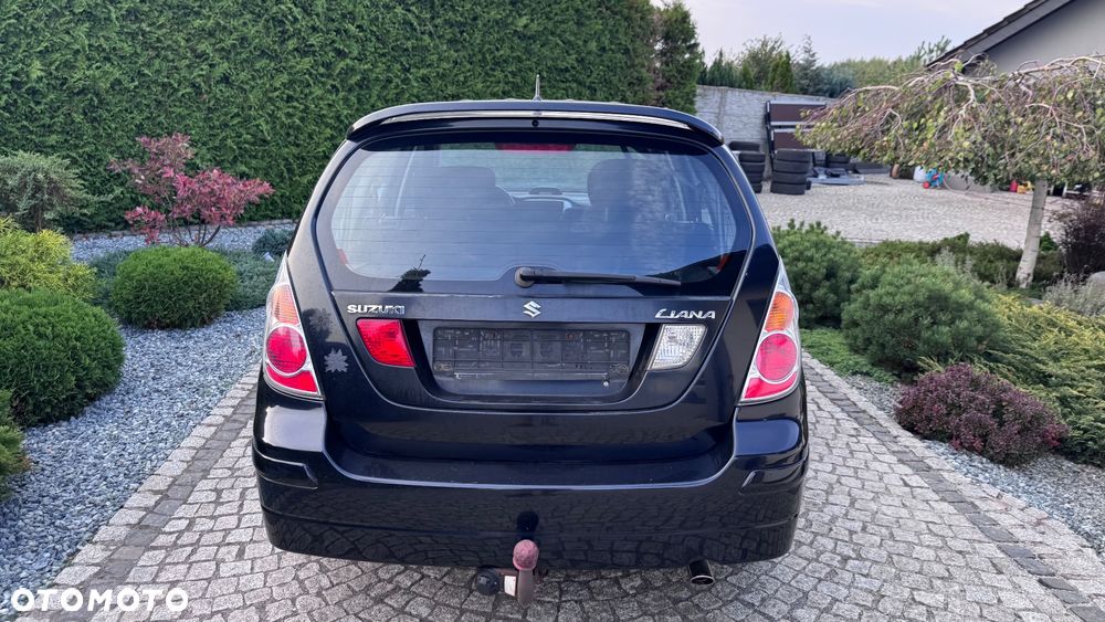 Suzuki Liana - 15