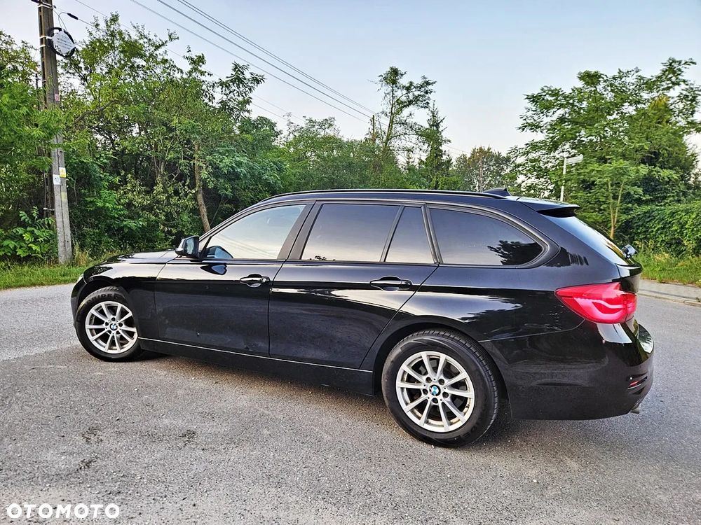 BMW Seria 3 318d Edition Luxury Line Purity - 7