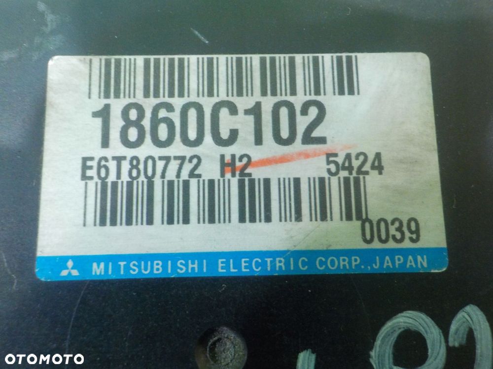 MITSUBISHI OUTLANDER III 2.0 B 15r 5D sterownik komputer silnika 1860C102 - 4