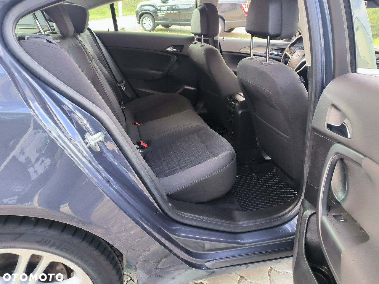 Opel Insignia - 16