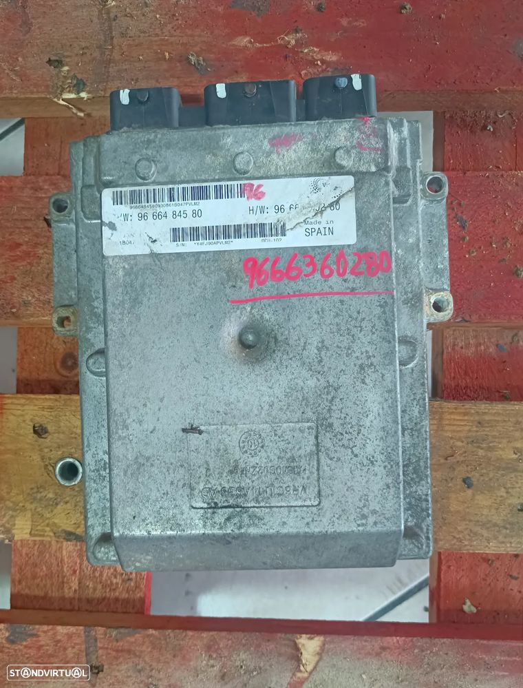 centralina peugeot BOXER 2.2HDI 120cv 4HU -S/W 9666484580 - H/W 9666360280 dcu102 - 4