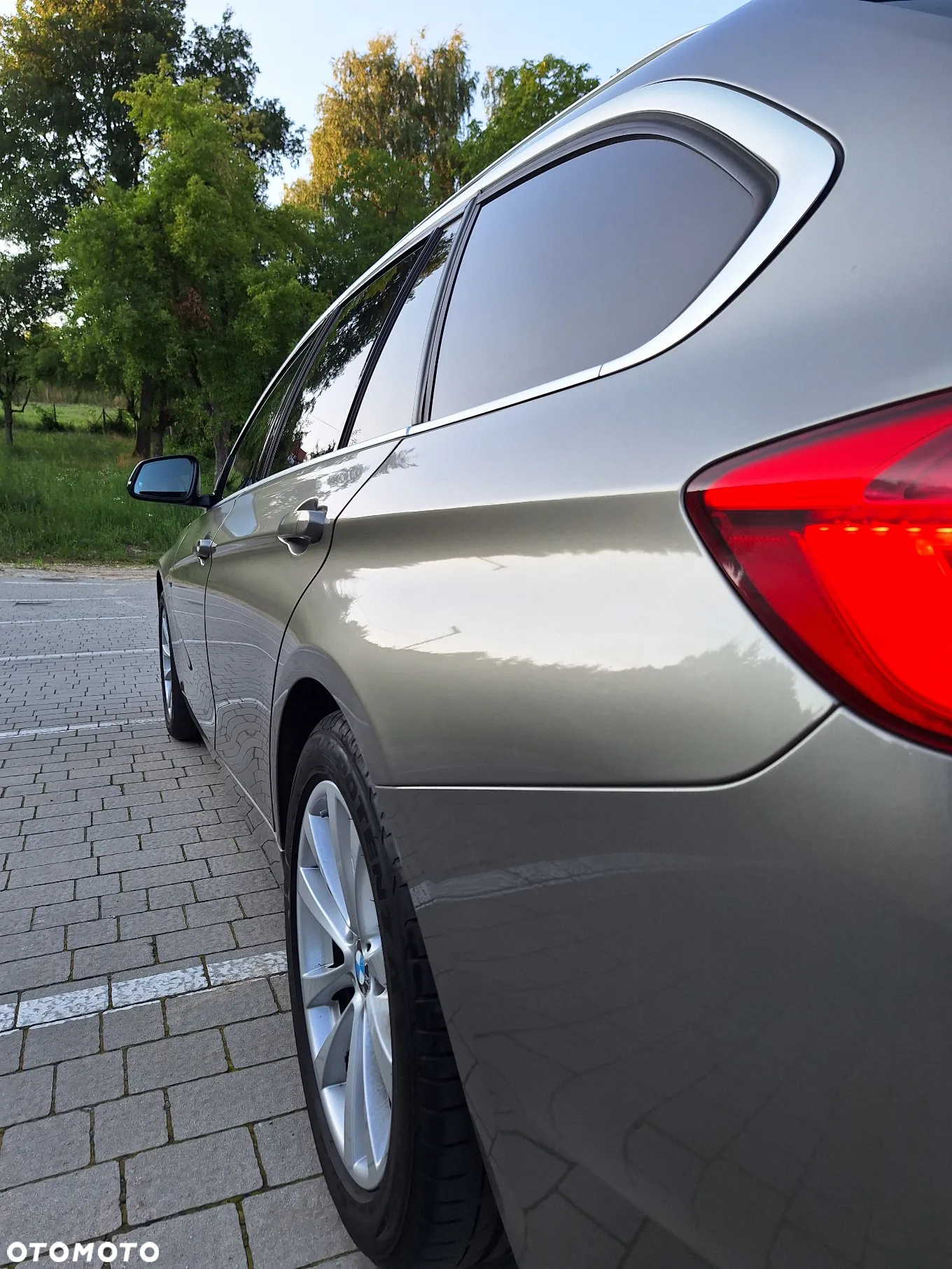 BMW Seria 3 320d Touring xDrive Sport Line - 13