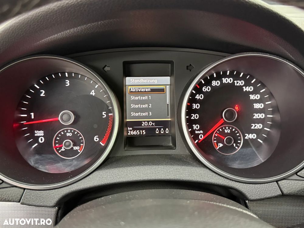 Volkswagen Golf 2.0 TDI DPF DSG Style - 16