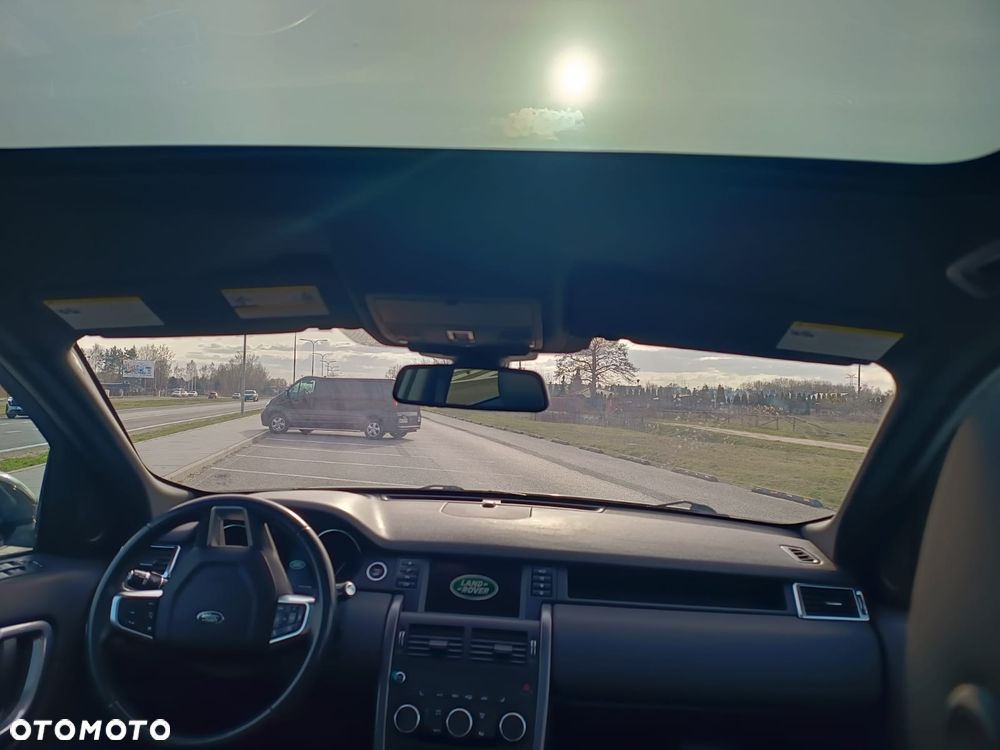 Land Rover Discovery Sport 2.0 Si4 HSE - 9