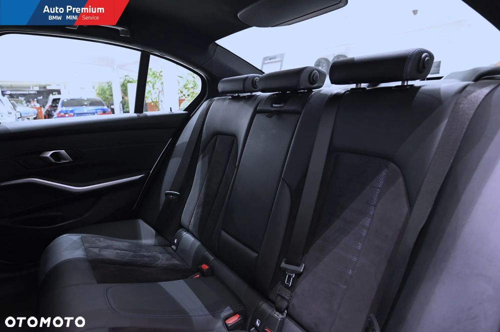 BMW Seria 3 318d - 12