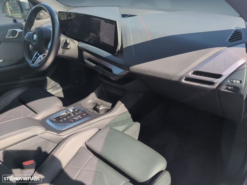 BMW 220 Gran Coupé Pack Desportivo M - 17