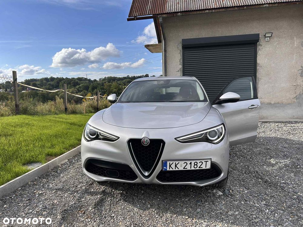 Alfa Romeo Stelvio 2.2 JTDM - 15