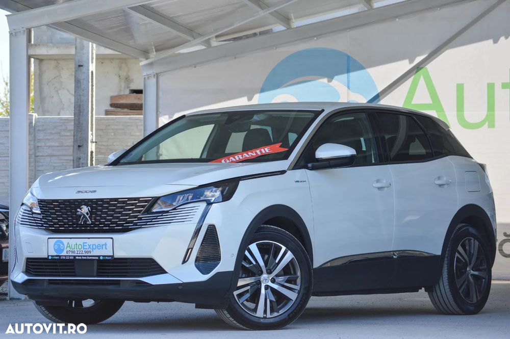 Peugeot 3008 PHEV 300 EAT8 4X4 Allure Pack - 4