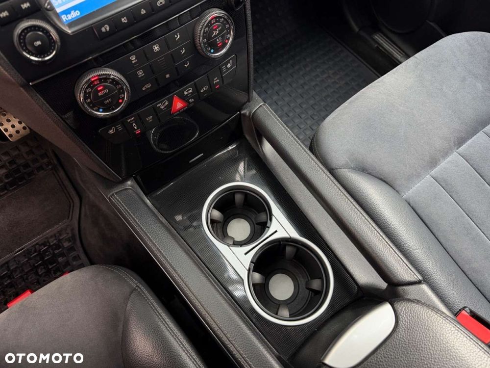 Mercedes-Benz ML - 16