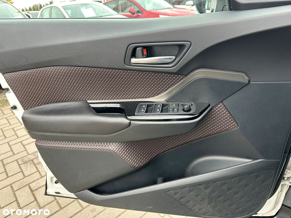 Toyota C-HR - 19