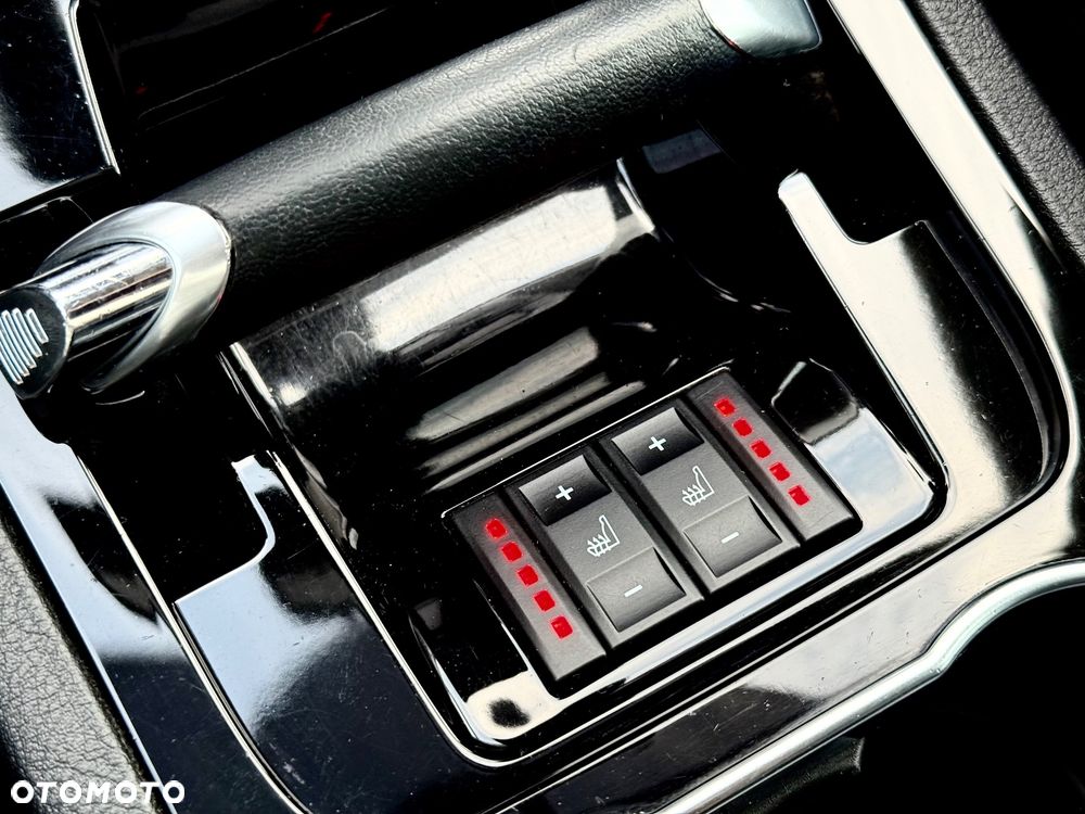 Ford S-Max - 36