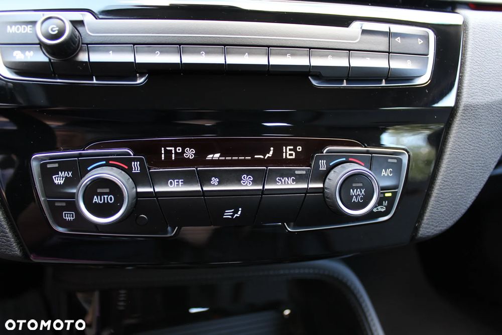 BMW X1 sDrive18i xLine - 23