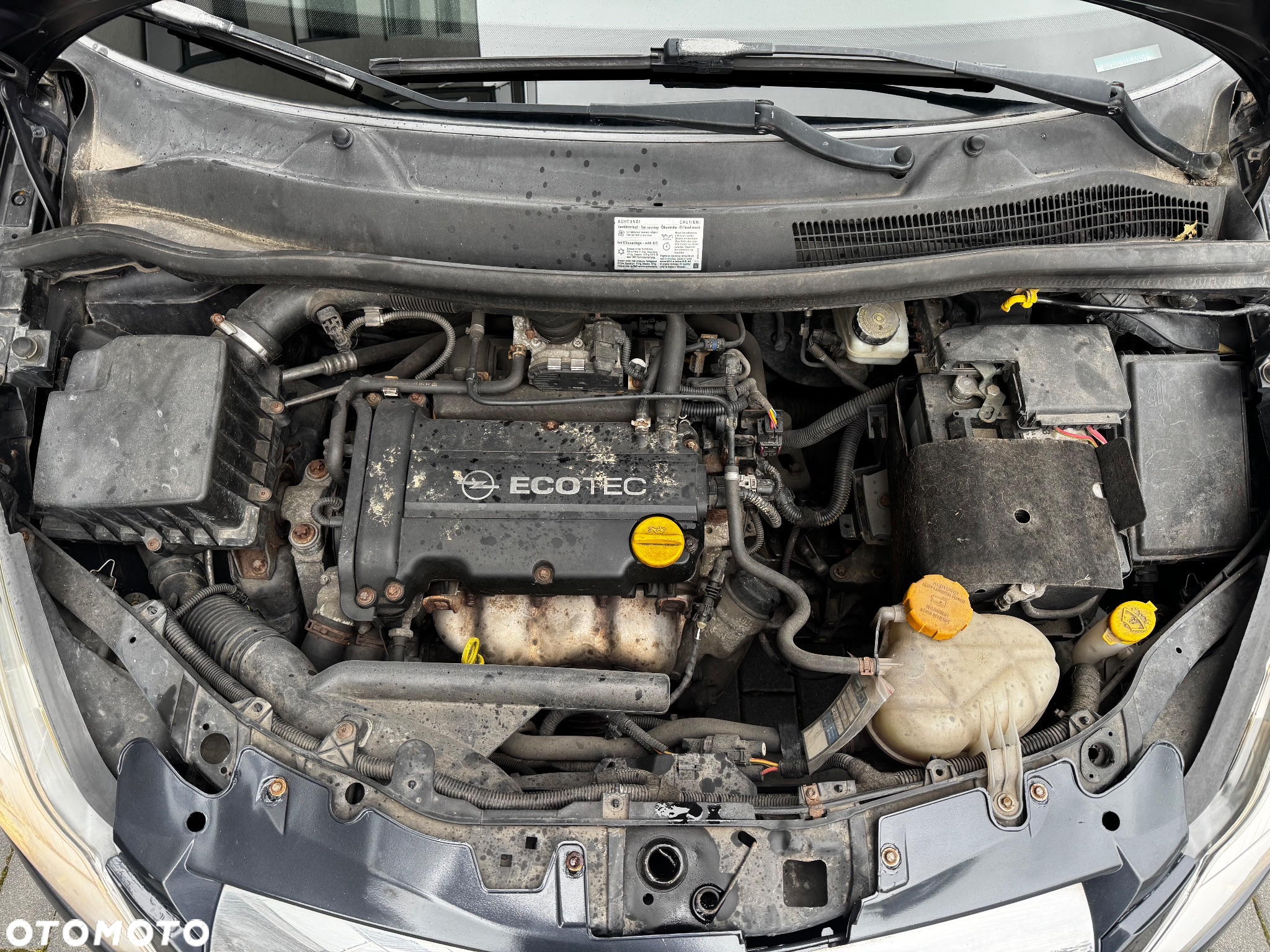 Opel Corsa 1.2 16V Cosmo - 19