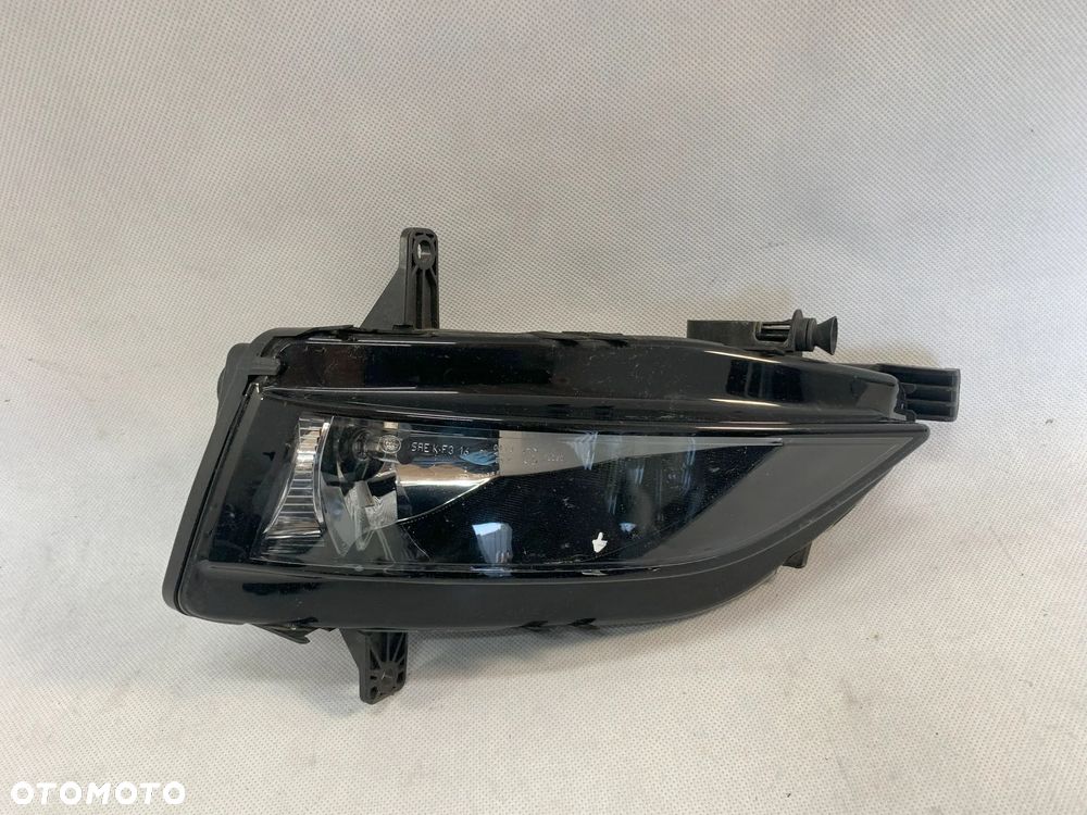Volkswagen Golf 7 FL 17r Halogen prawy VW VII Lift 2017 - 1