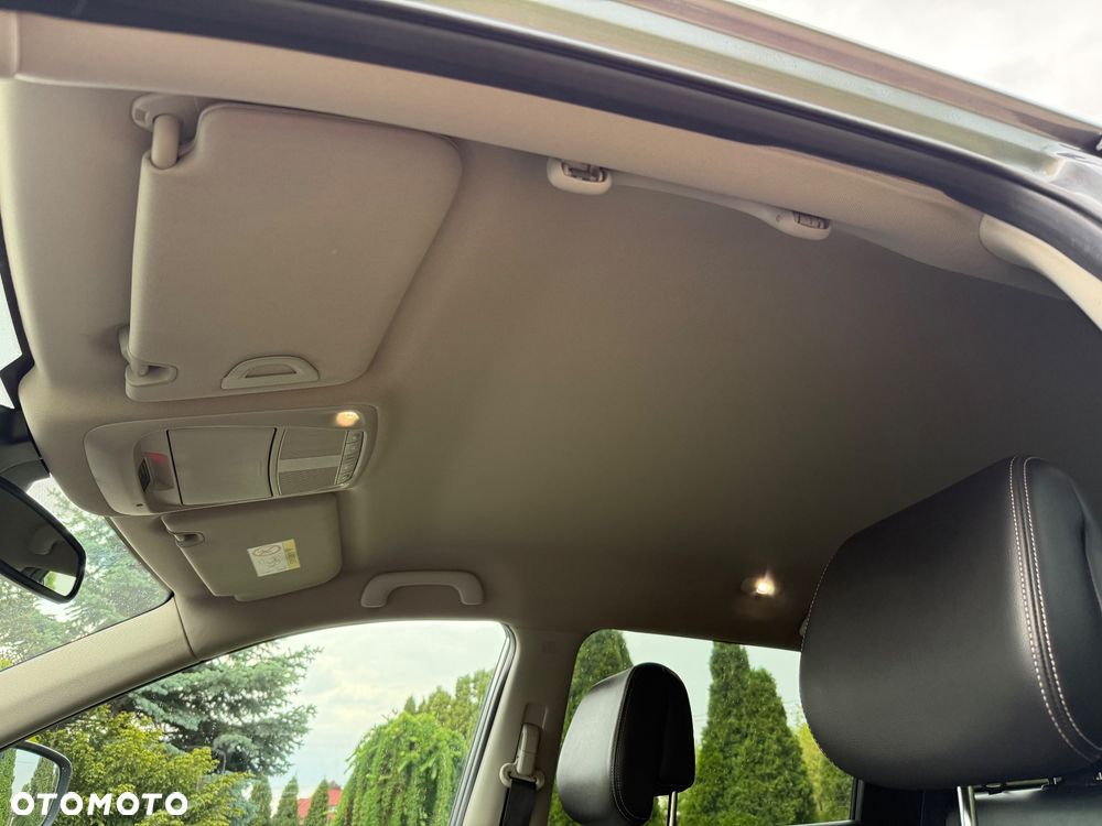 Renault Koleos 2.0 dCi Initiale Paris 4x4 X-Tronic - 22