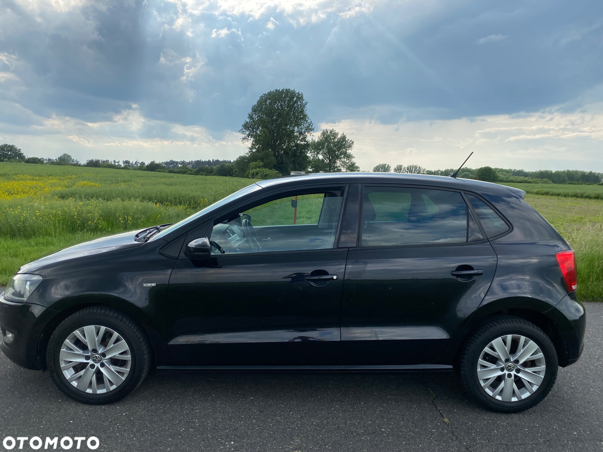 Volkswagen Polo 1.4 16V Comfortline - 8