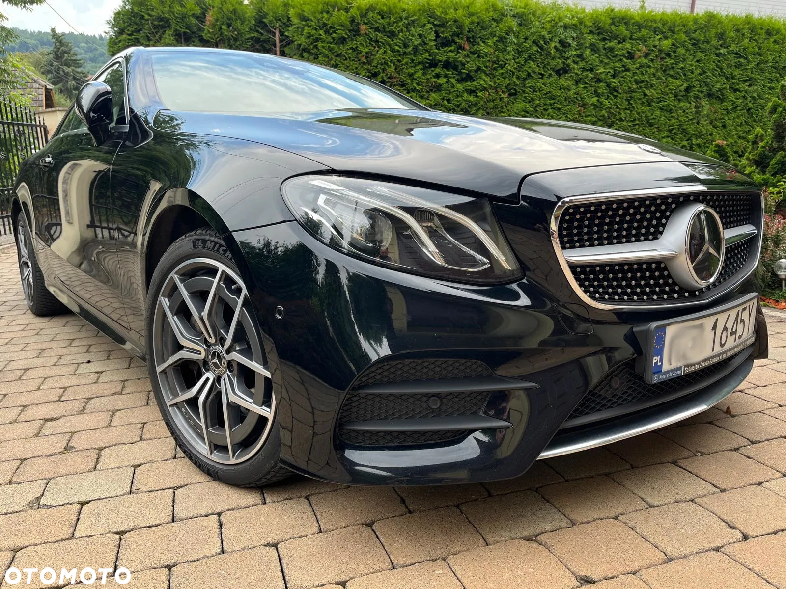 Mercedes-Benz Klasa E 220 d Coupe 4-Matic 9G-TRONIC - 3