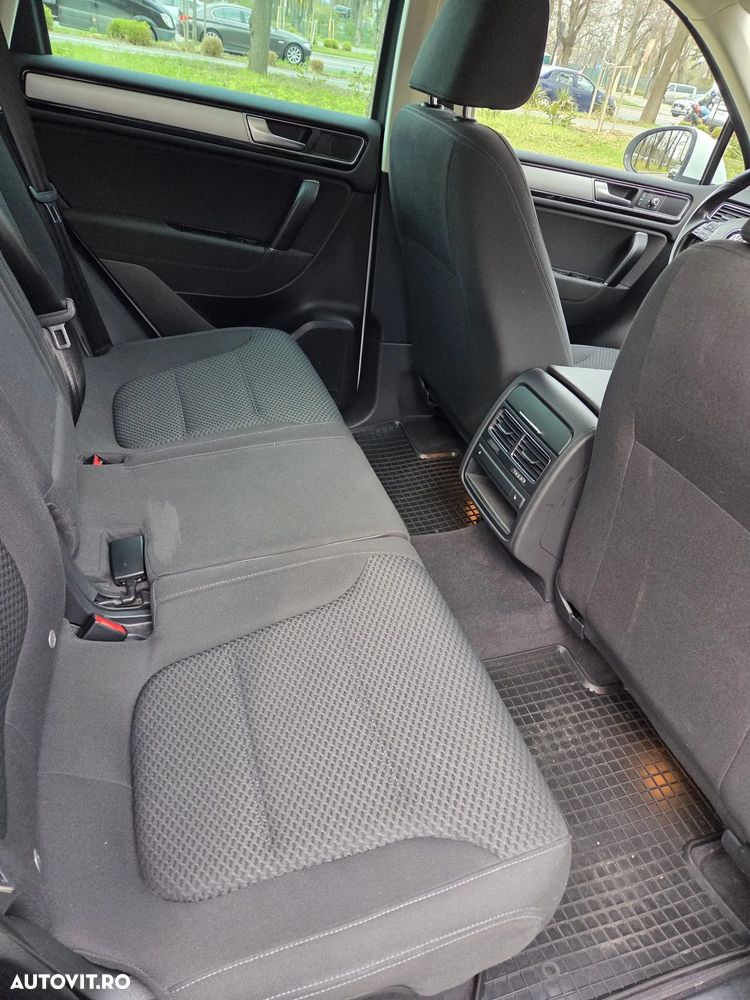 Volkswagen Touareg - 10