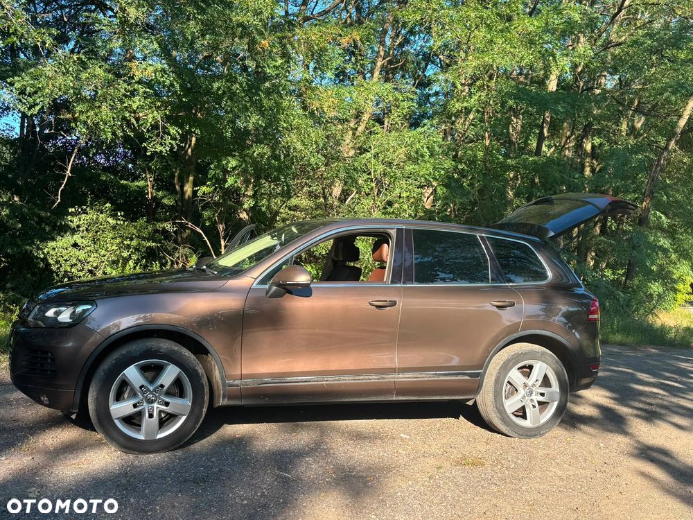Volkswagen Touareg - 2
