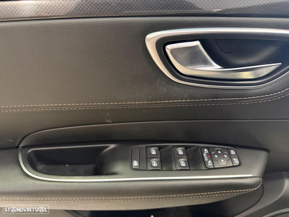 Renault Talisman Sport Tourer ENERGY dCi 130 EDC LIMITED - 11