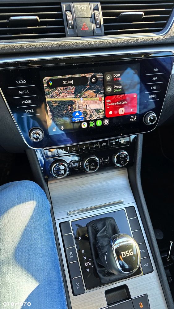 Skoda Superb 2.0 TSI Ambition DSG - 9