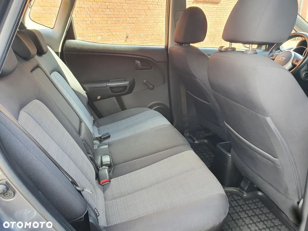 Kia Venga 1.4 M - 12