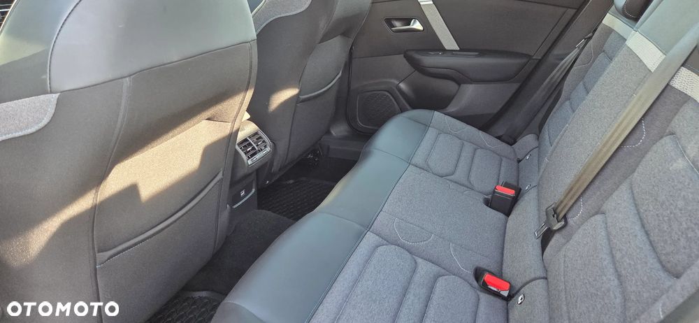 Citroën C4 PureTech 130 Stop&Start FEEL PACK - 11