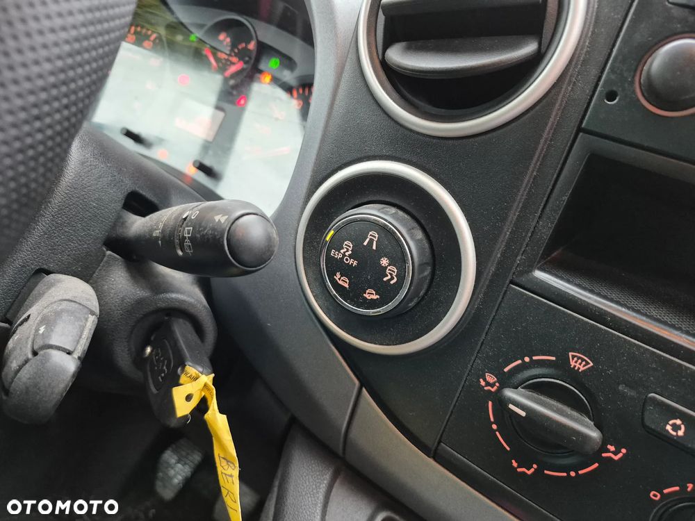 Citroën Berlingo 1.6 HDi XTR - 18
