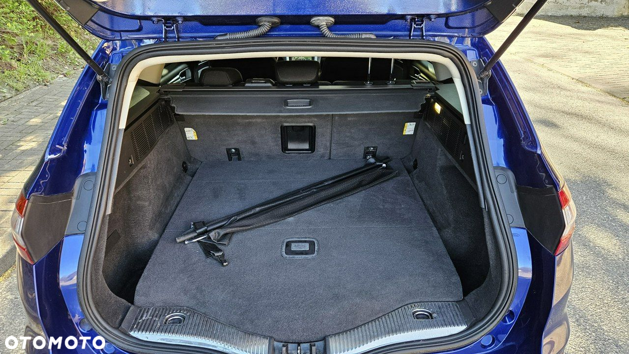 Ford Mondeo - 24