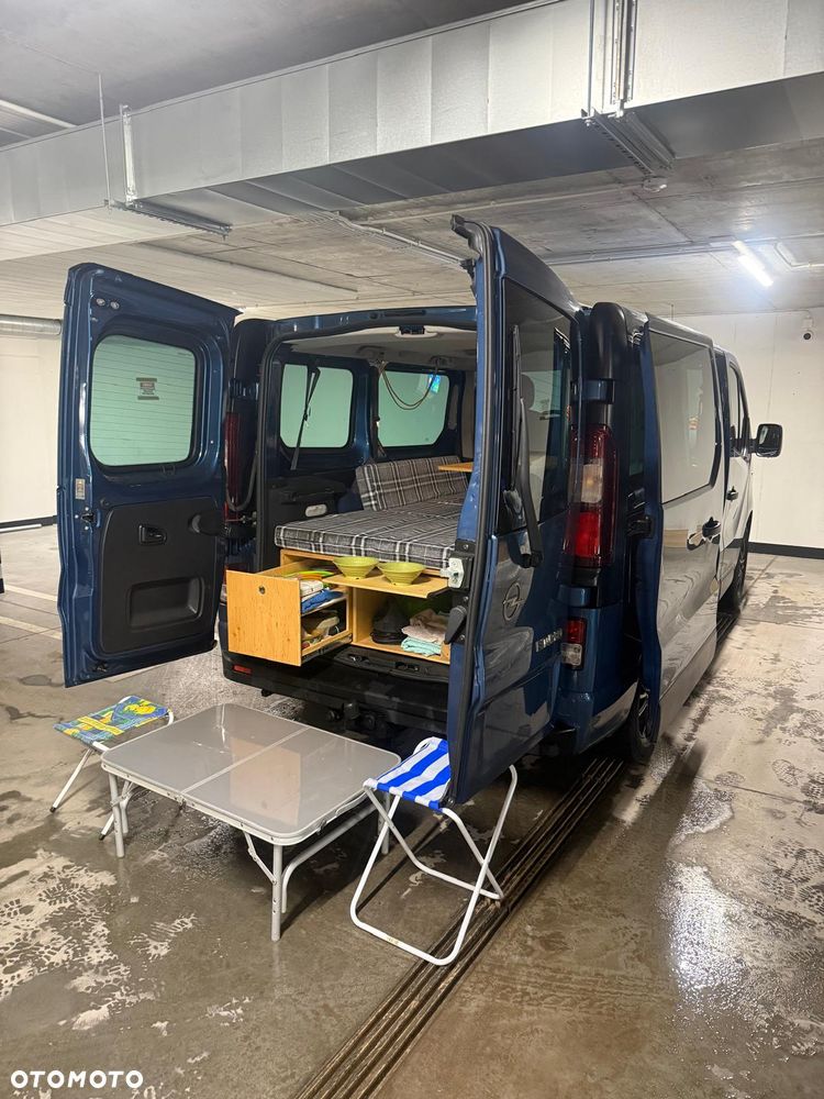 Opel Vivaro - 13